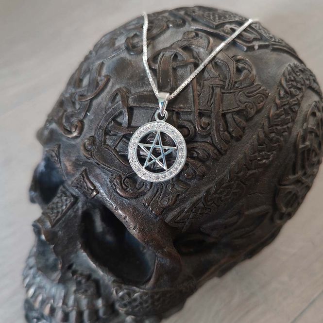 Hovedbilde Pentagram med Cubic Zirconia - Sølv